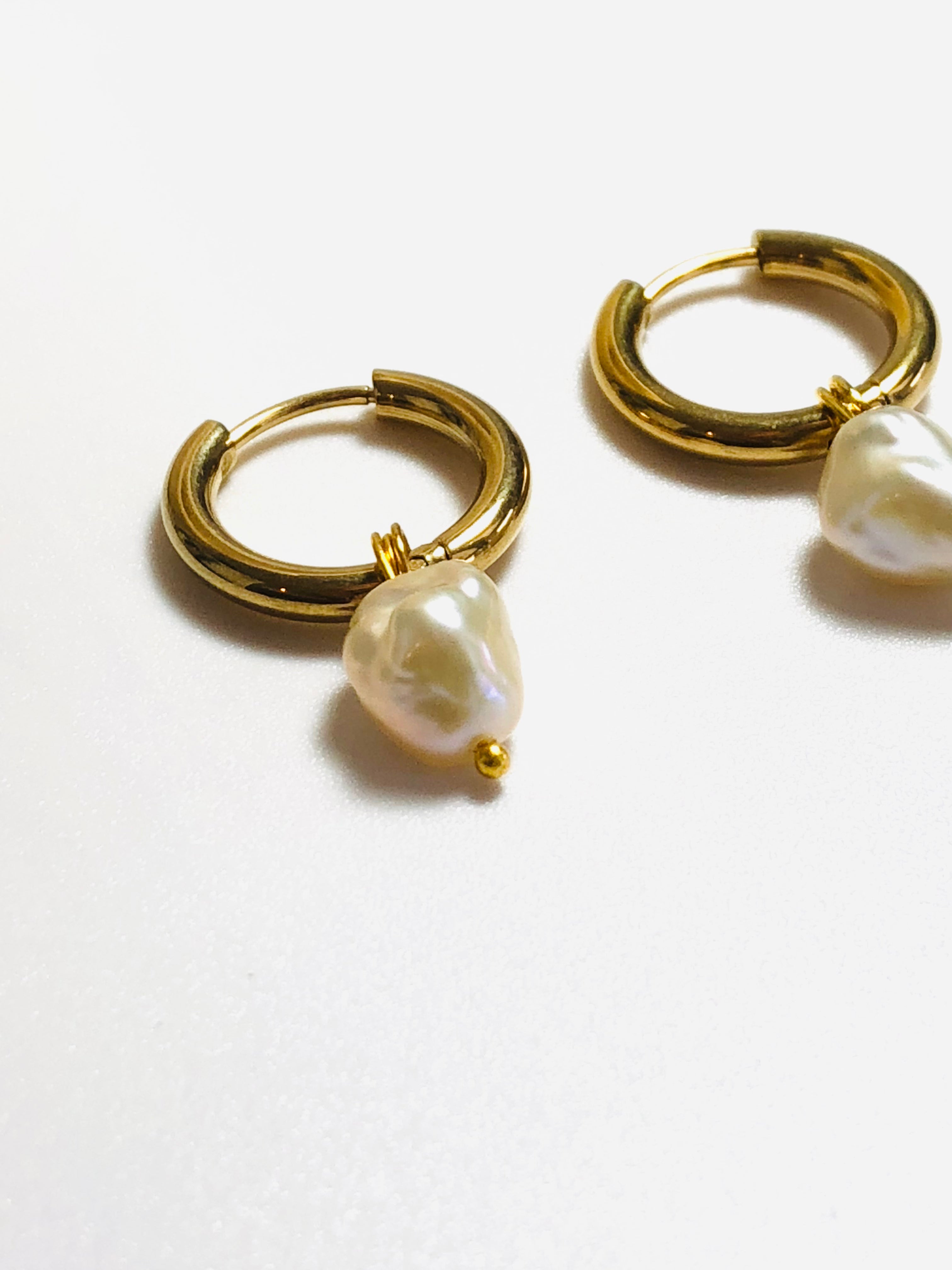 Baroque Pearl Hoop Earrings