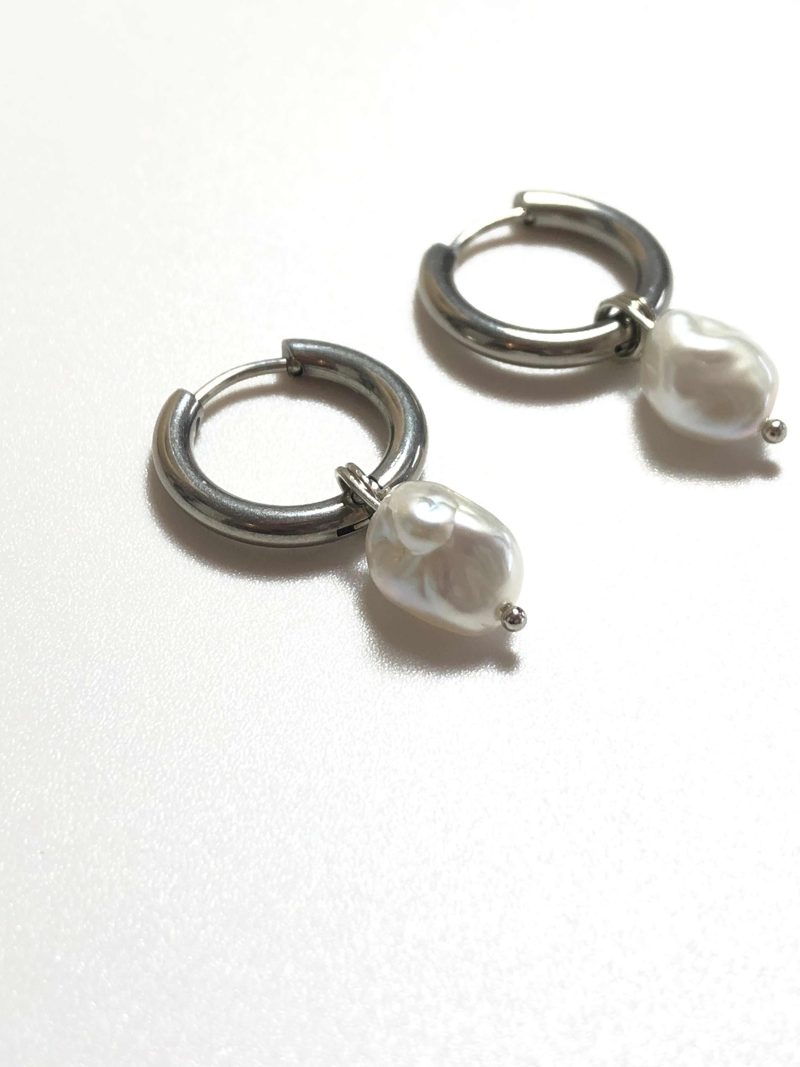 Baroque Pearl Hoop Earrings