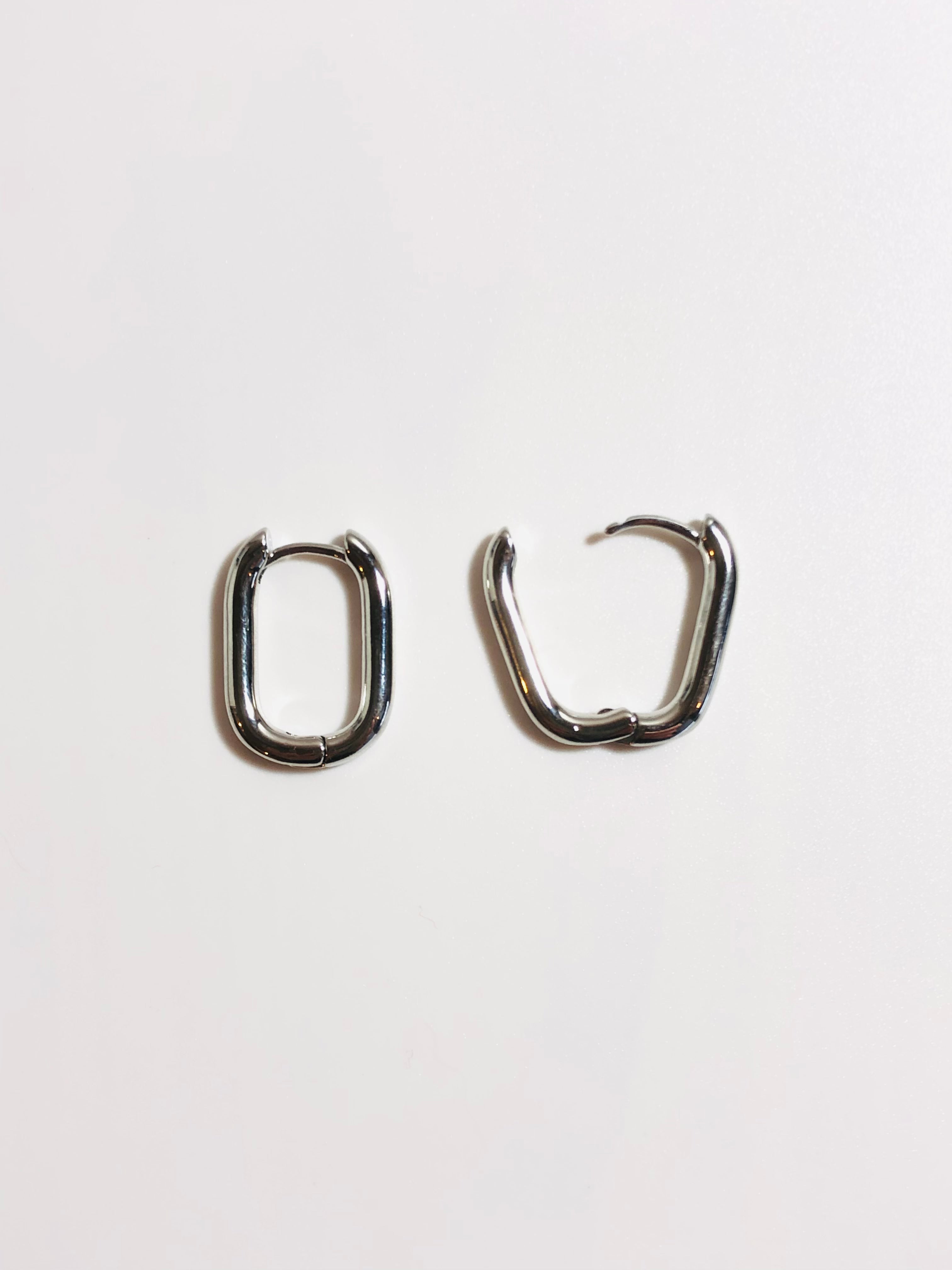 Square Hoop Earrings – 18K Gold & Silver Plated (20mm)