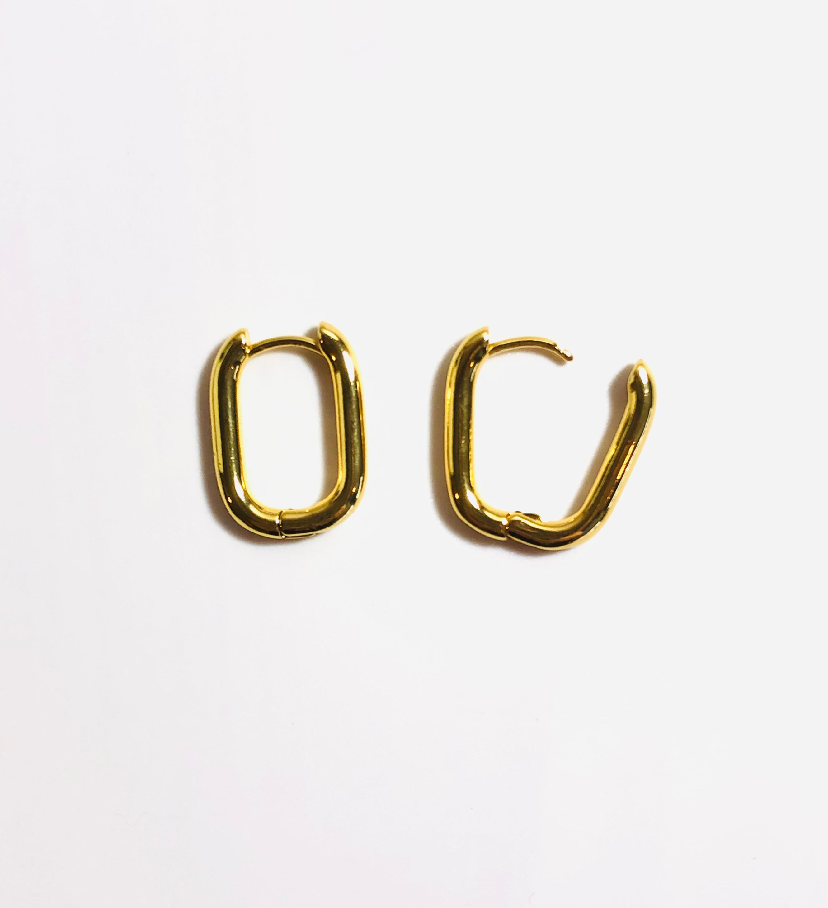 Square Hoop Earrings – 18K Gold & Silver Plated (20mm)